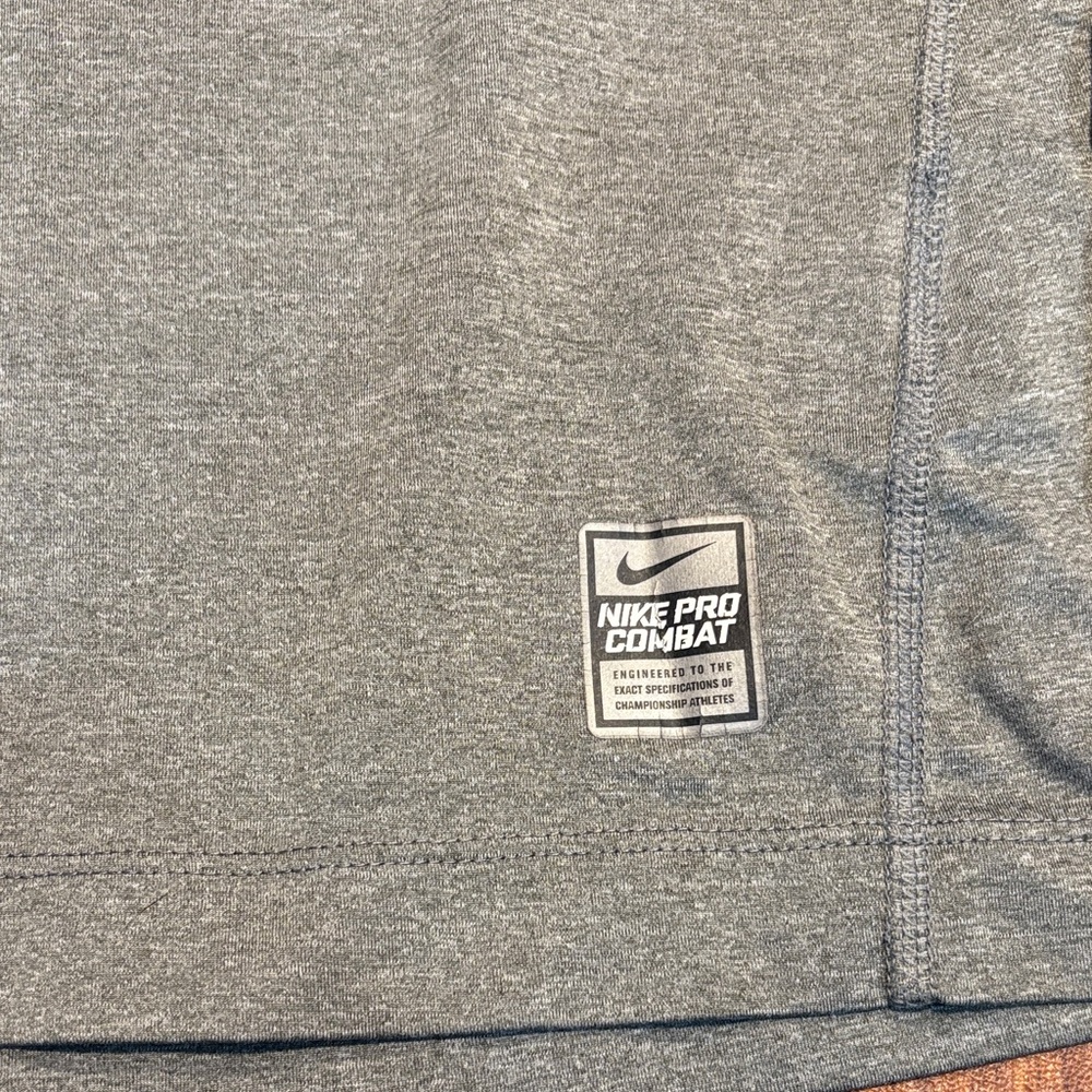Nike Men's Gray Dri-FIT Tank Top - Picture 2 of 12